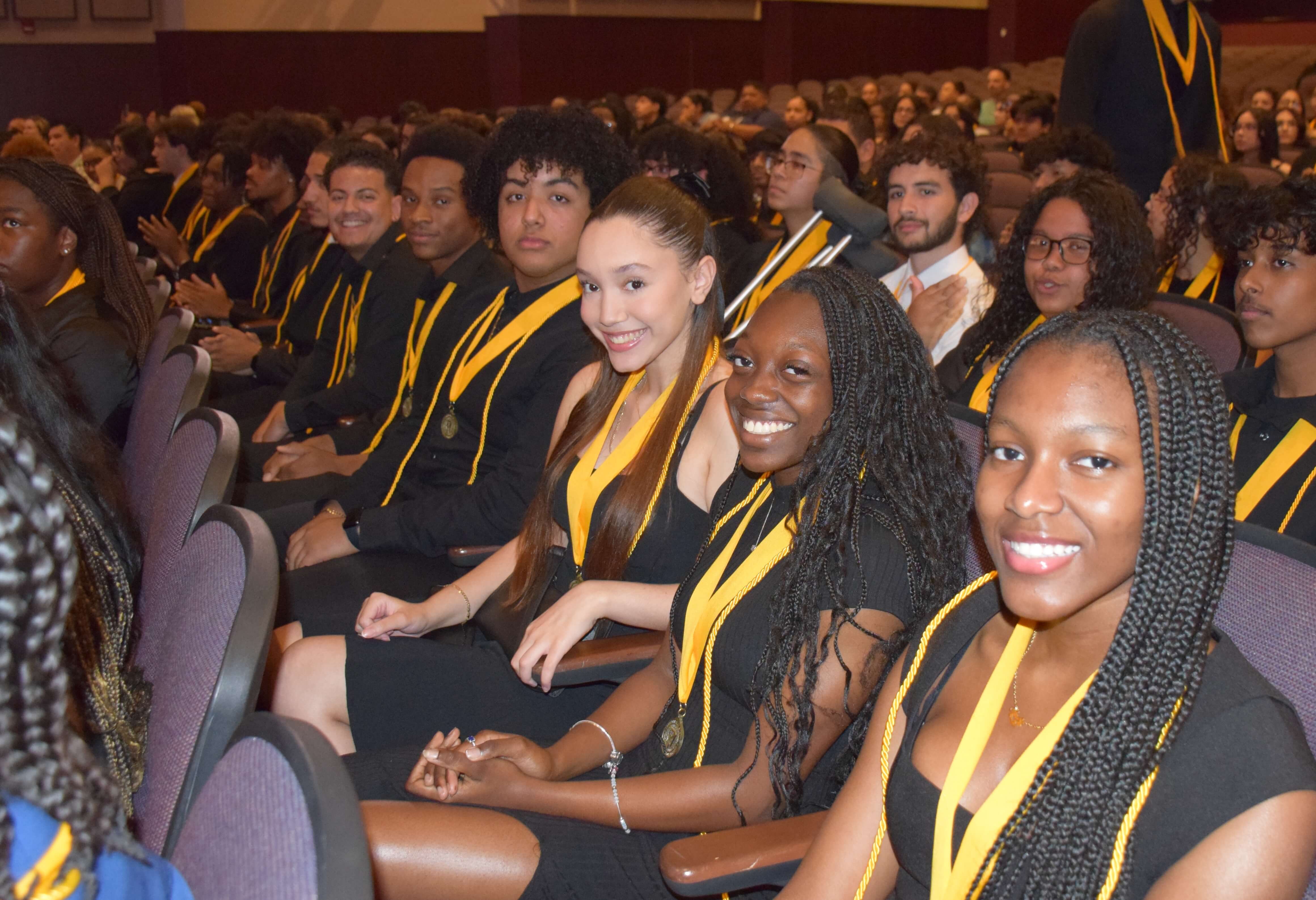 Freeport National Society recognizes last year students