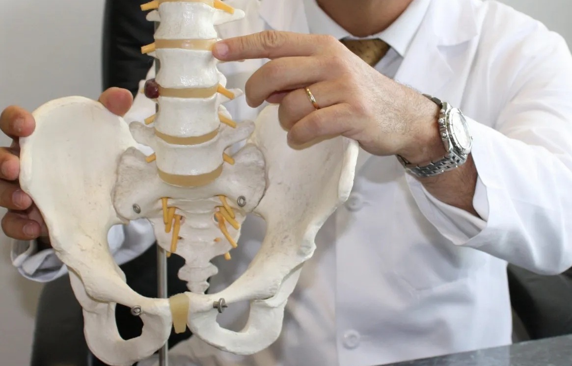 How women can maintain bone health and prevent falls