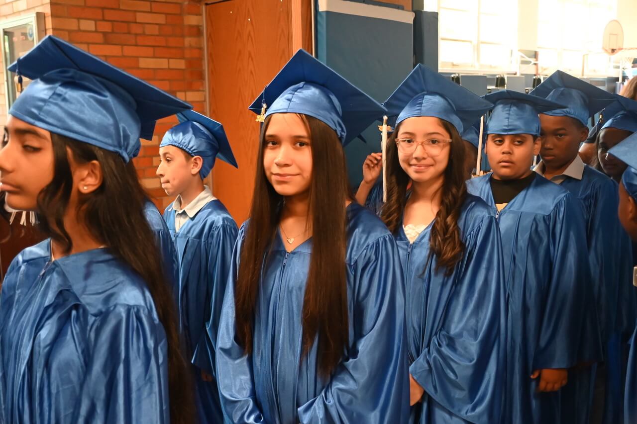 6th grade graduates of Valley Stream promoted to high school