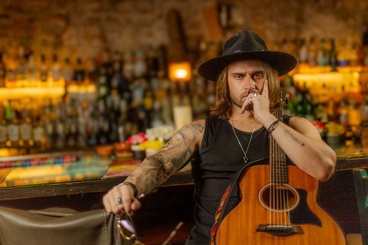 I wish at full speed: this sounds "Monaco" from Zaravia