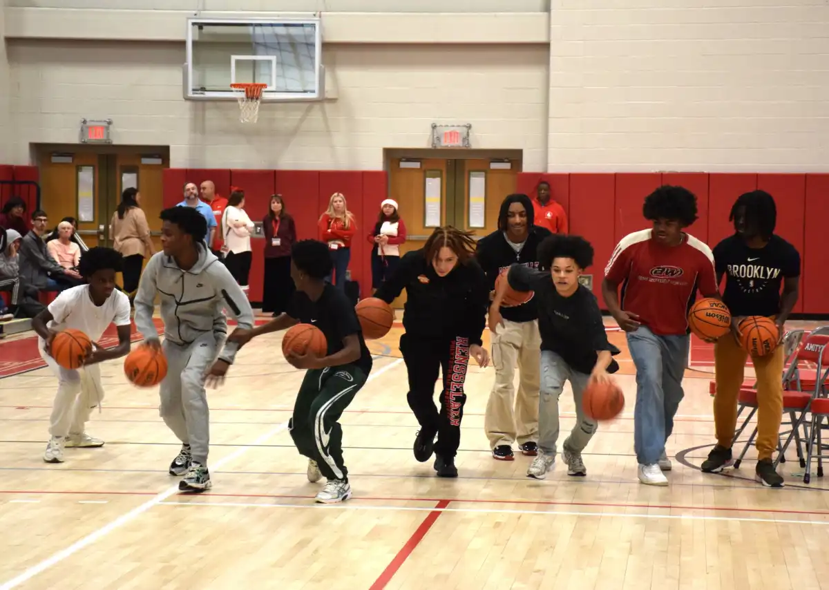 Amityville Memorial High School students activate 'Battle of the Classes'