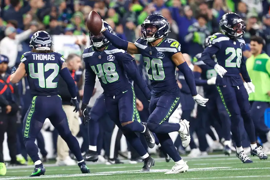 Julian Love and the desire to honor his Cuban blood and the Seahawks with a Super Bowl