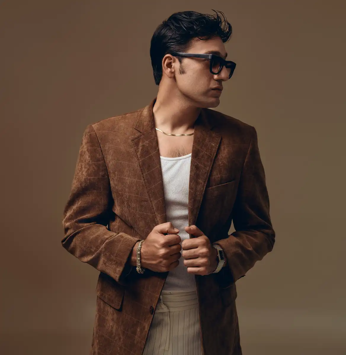 2026 sounds like Adrián Cota: discover his new hit “Boujee”