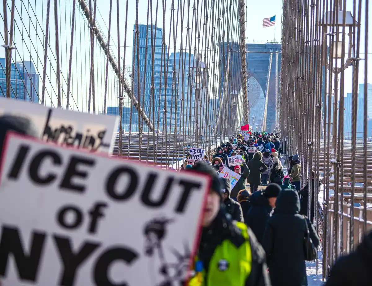 MLK Day: Hundreds march across Brooklyn Bridge against ICE and the advance of authoritarianism