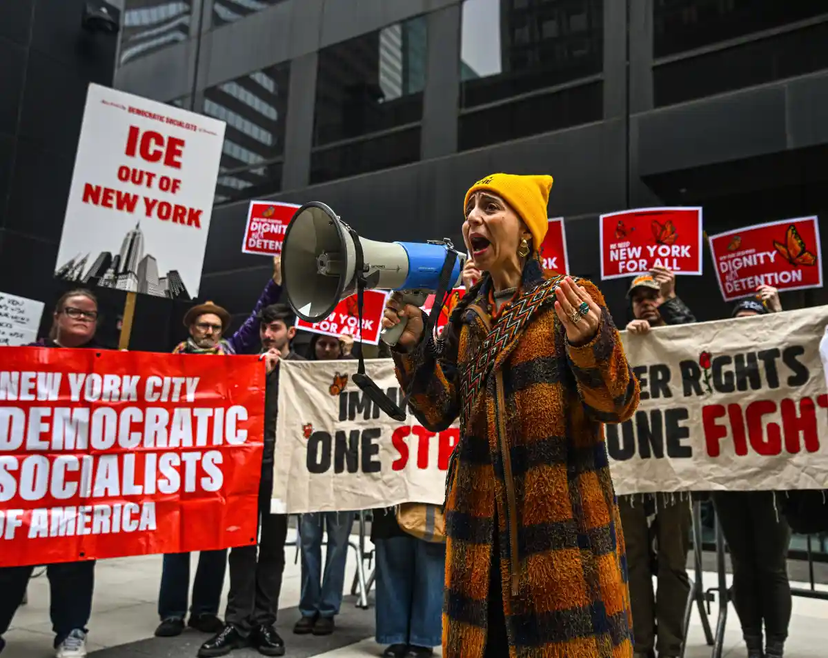Politicians and activists denounce ICE deployment in New York airports