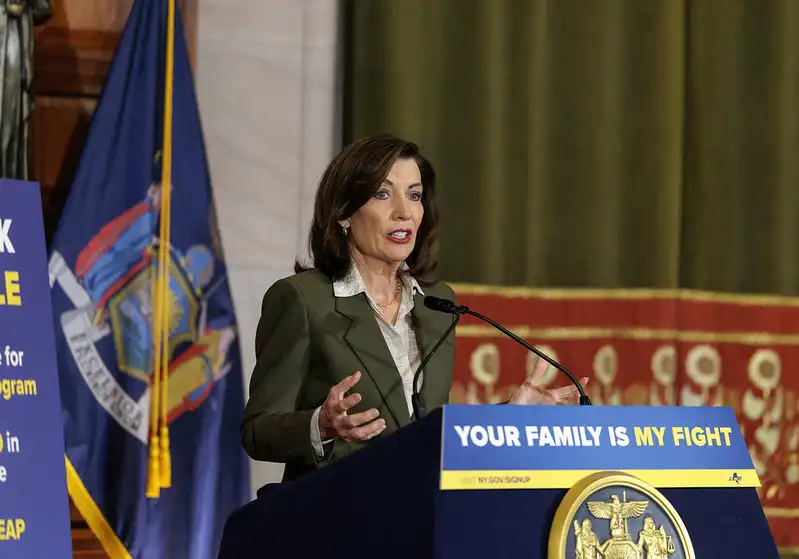 Business owners and state leaders ask Hochul to stop the increase in auto insurance