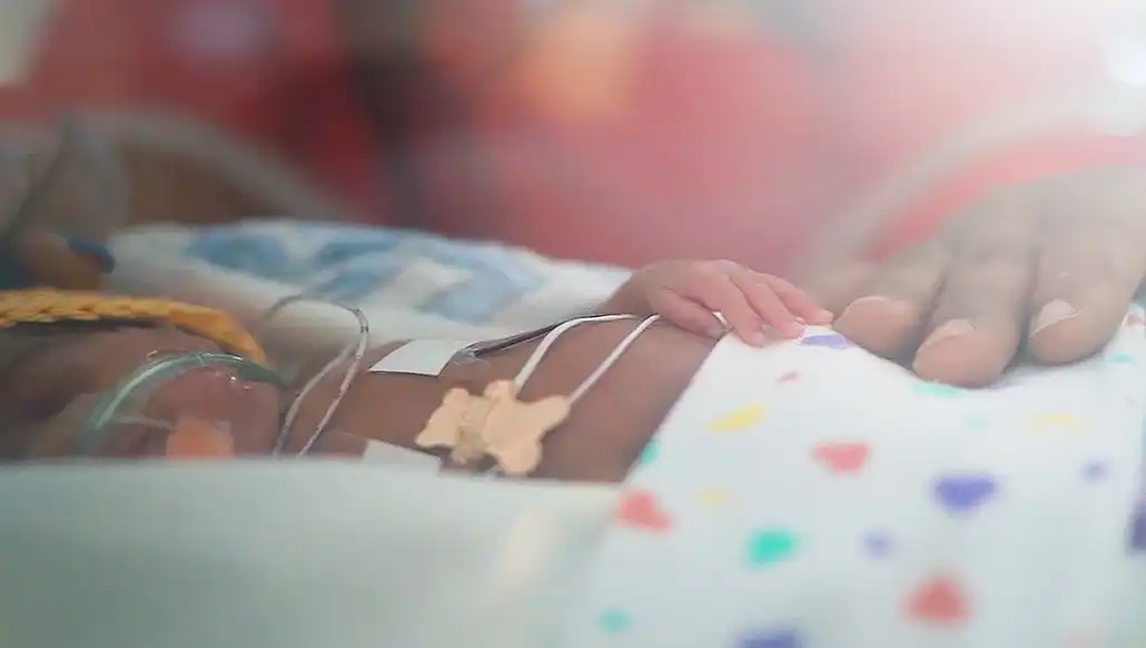 They report that the US is trapped in a maternal and child health crisis