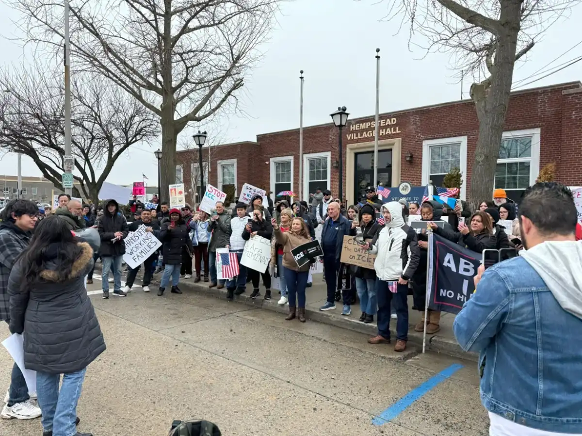 Hundreds protest ICE in front of Hempstead City Hall