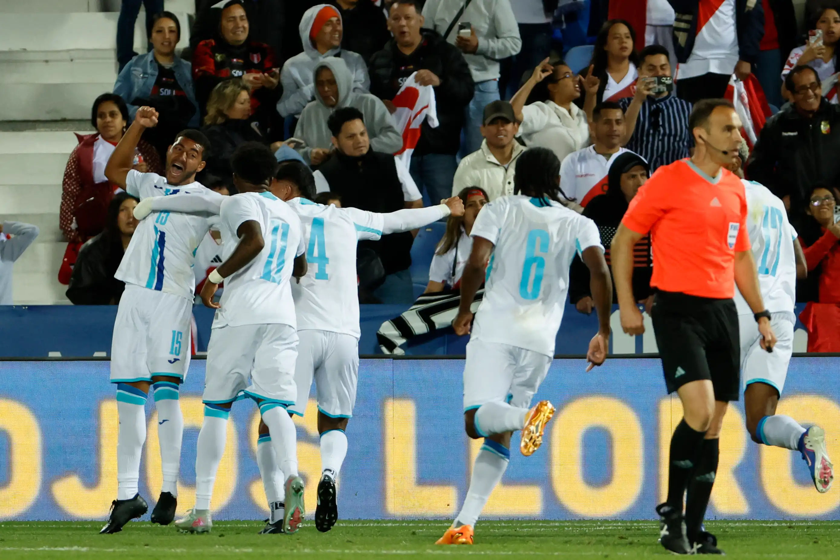 Honduras draws 2-2 against Peru in vibrant match in Spain