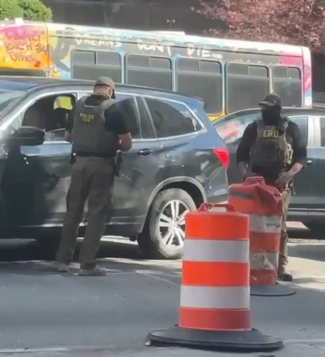 ICE arrests Guatemalan delivery driver in East Harlem and sparks fear in the community