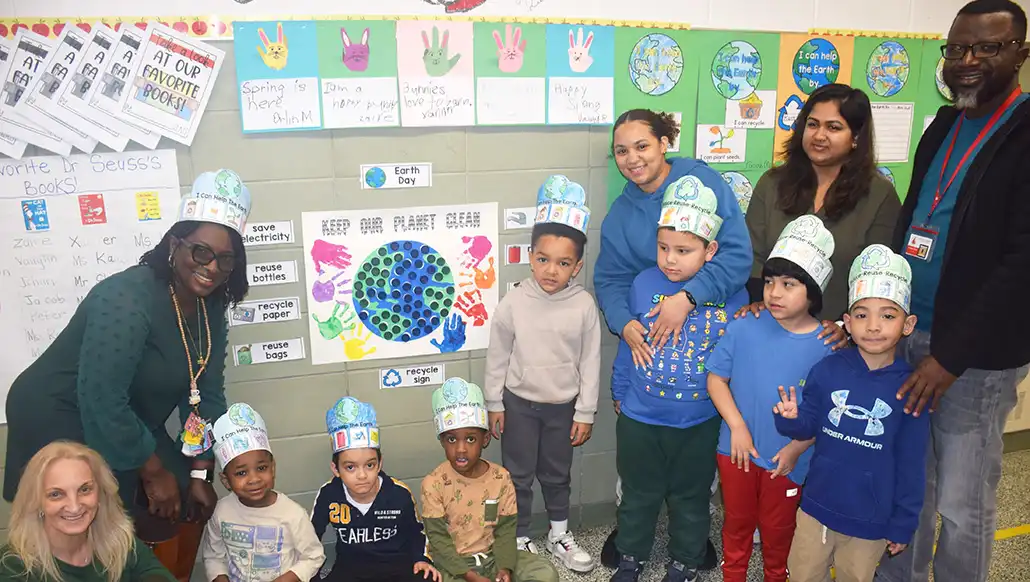 Amityville Elementary School Celebrates Earth Day with Creative 'Gallery Tour'