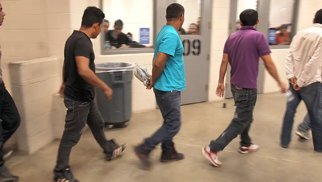 New York State Bar Association supports right to assistance for detained immigrants