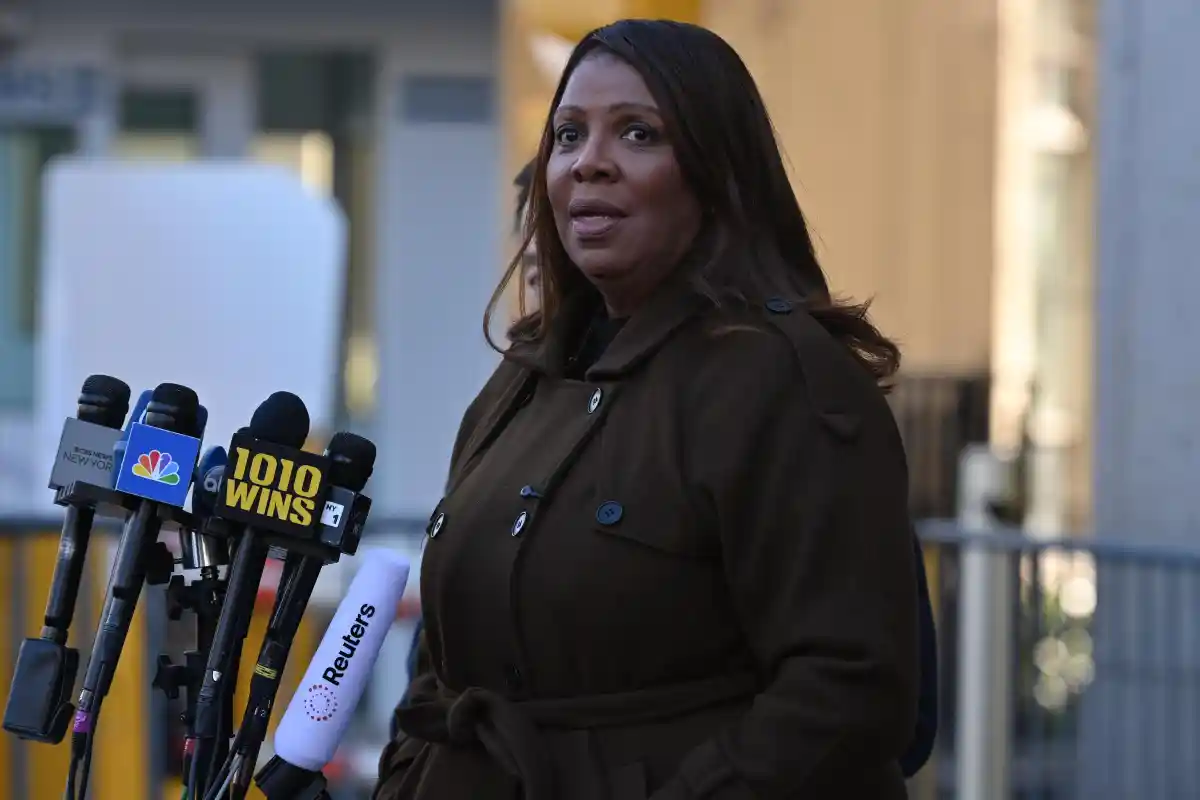 New York sues Trump administration for withdrawing $73 million after dispute over business licenses for non-citizens