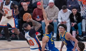 NY Knicks come back from 21 points and beat Warriors in Madison Square Garden
