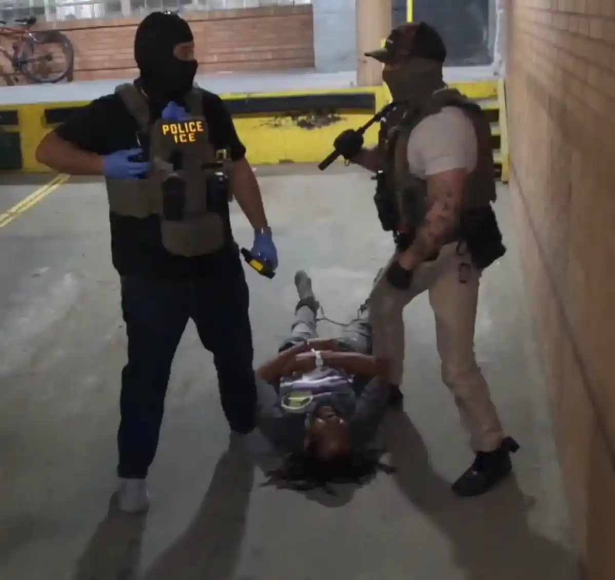New details of the ICE operation at a Brooklyn hospital: masked agents remove a man and use pepper spray, leaving New Yorkers and police injured
