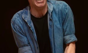 Argentine theater in NYC: “The outbreak” and Club Media’s new cultural commitment