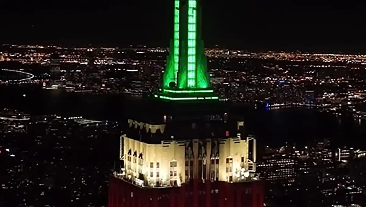 Empire State Building celebrates nearby World Cup Soccer