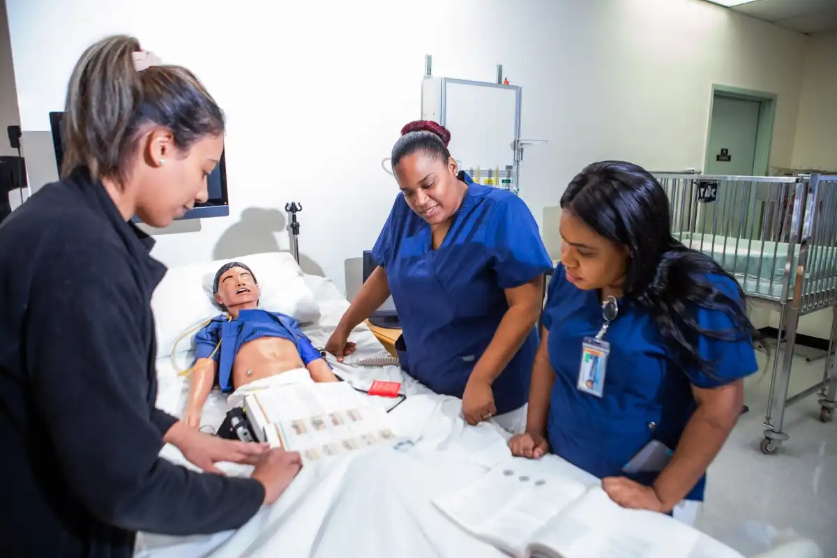 Hostos nursing programs obtain their first national ACEN accreditation