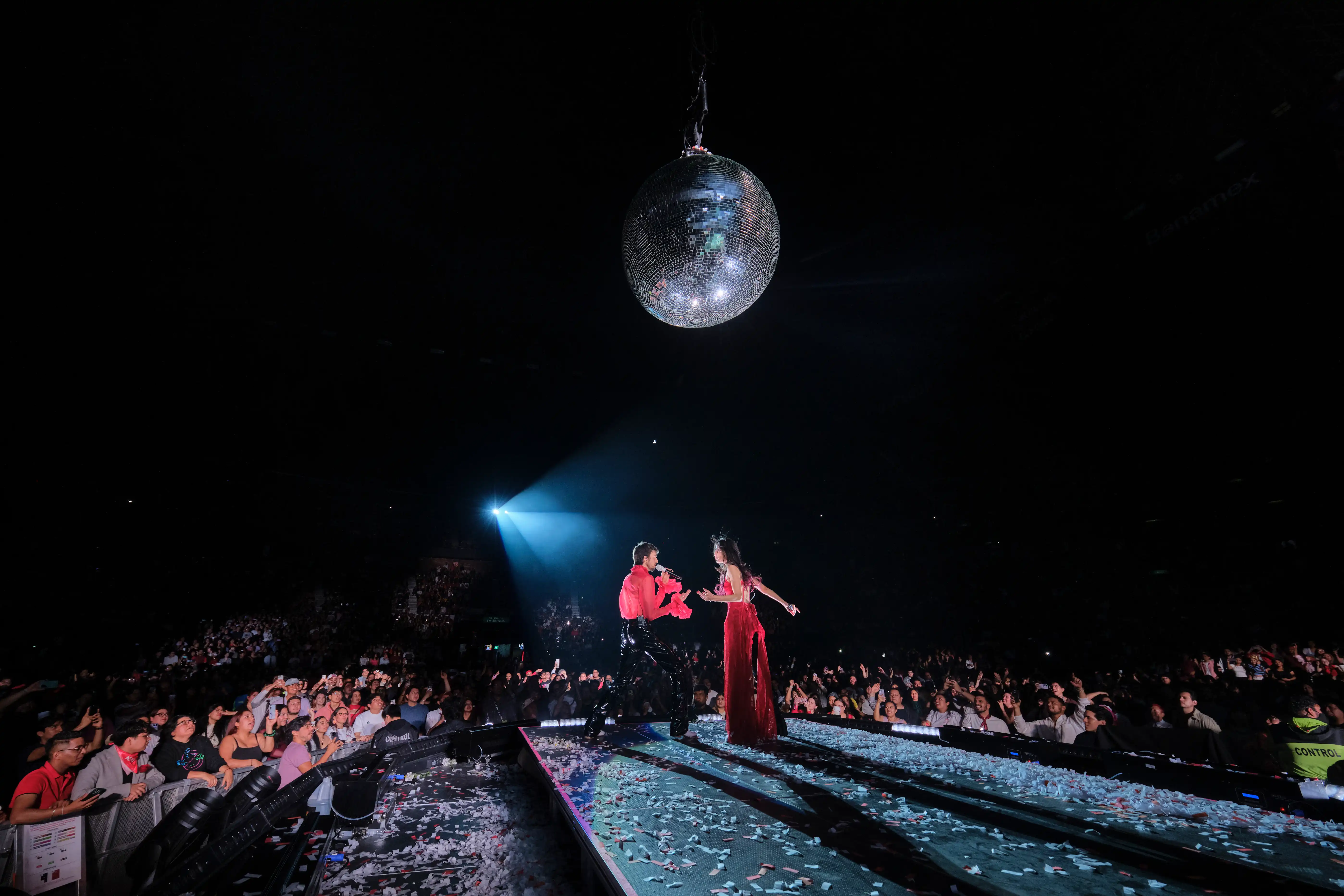 Amorío Tour