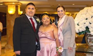 Brentwood High School Students Celebrate Prom in Style