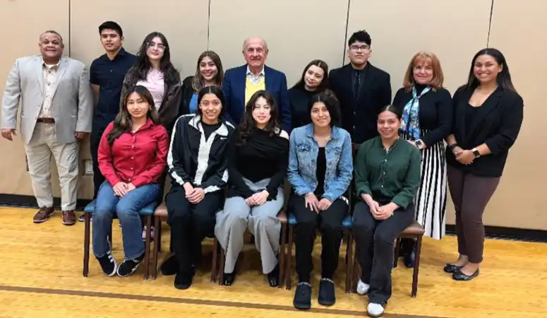 Círculo de la Hispanidad held a night of academic awards and scholarships for students