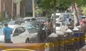 Has the increase in ICE operations in New York begun? Hooded officers were caught arresting people and spraying pepper spray on protesters