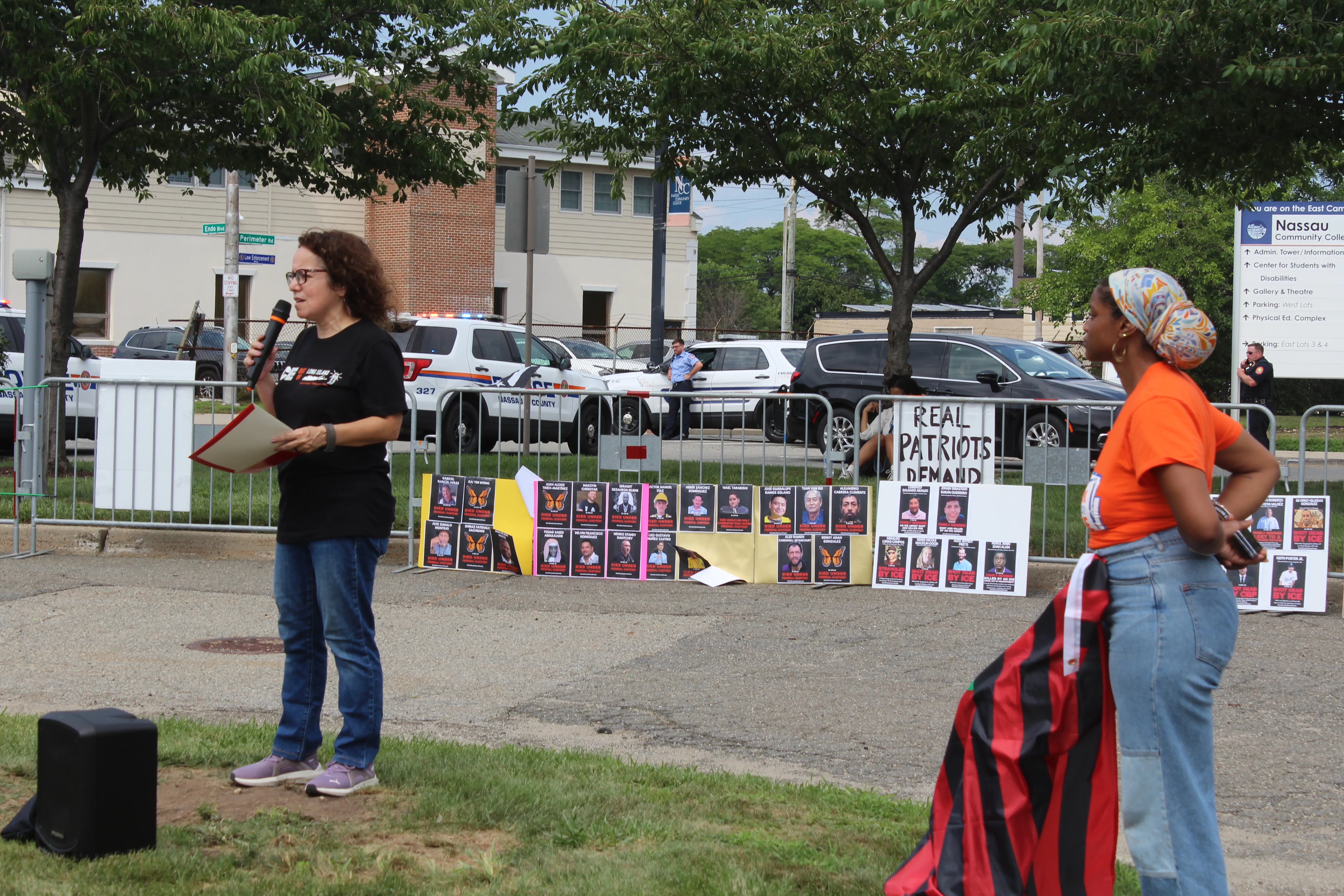 Immigrant advocates protest against Trump in Nassau: "ICE out of New York!"