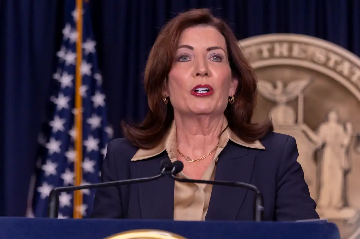 New York vetoes cooperation between local police and ICE in civil immigration cases