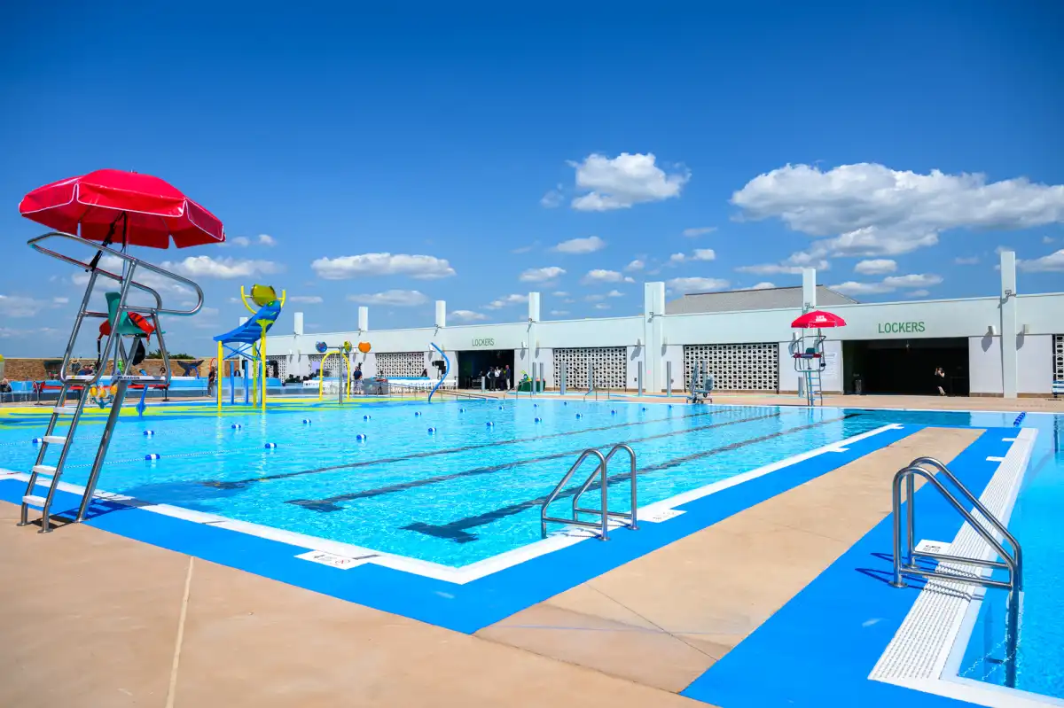 Learn-to-swim pool and water play area inaugurated at Jones Beach