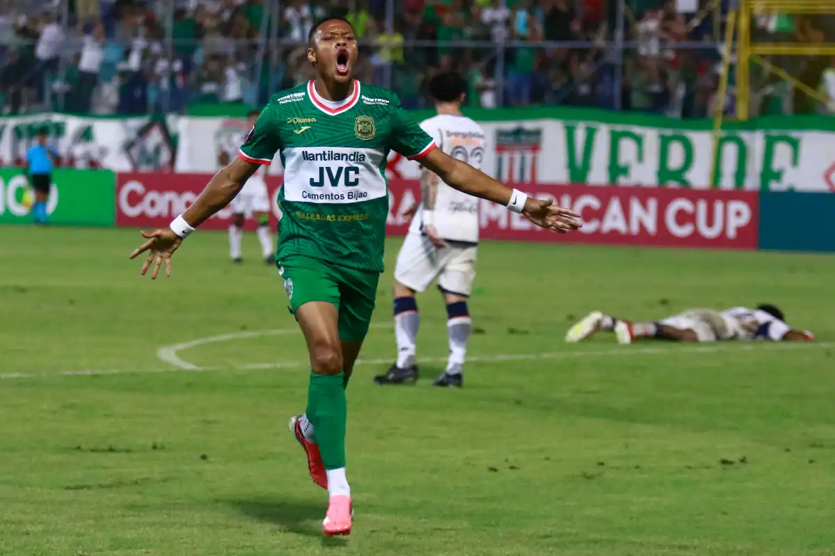 Marathón thrashes Real Estelí and moves to 4th place. Central American Cup