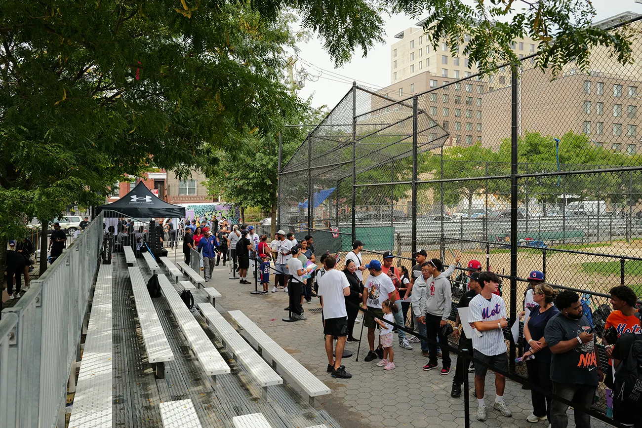Juan Soto and Under Armor organize baseball clinic and present "La Fiera" in NYC