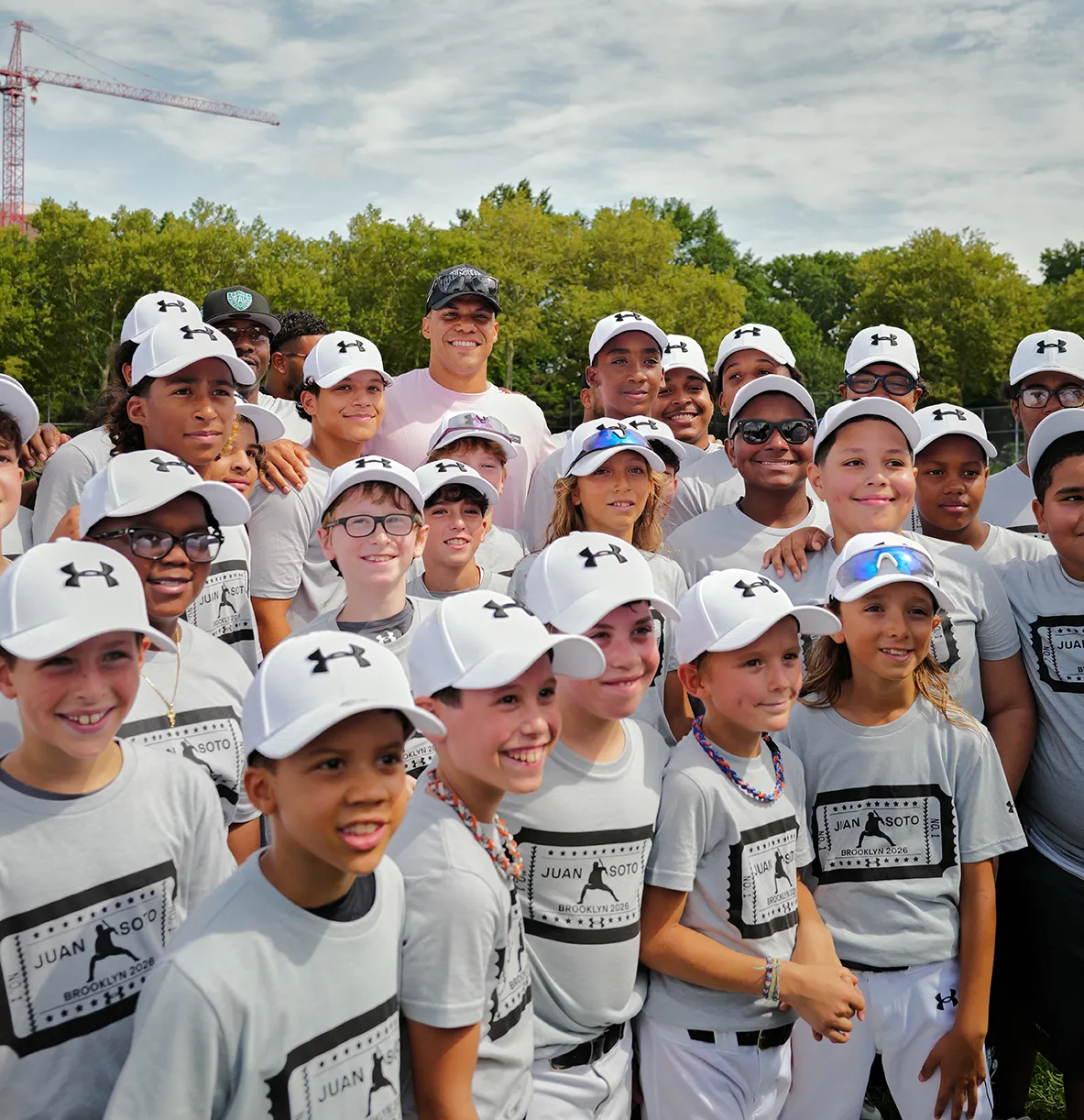 Juan Soto and Under Armor organize baseball clinic and present "La Fiera" in NYC