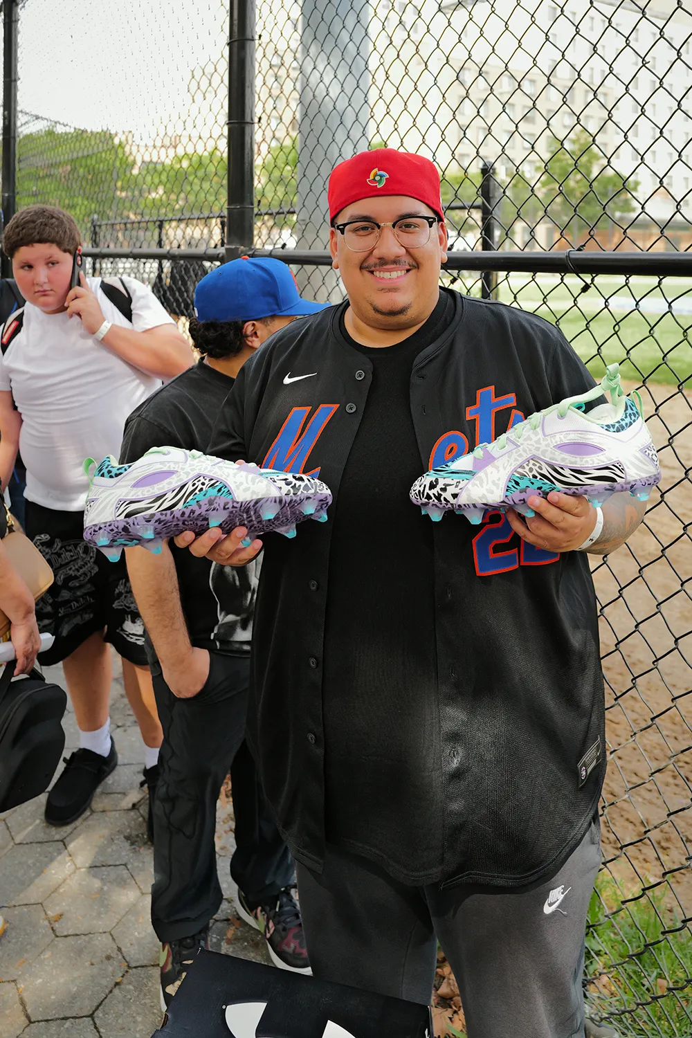 Juan Soto and Under Armor organize baseball clinic and present "La Fiera" in NYC