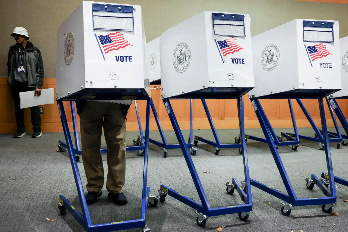 They sue the Trump administration due to the threat of federal agents at voting centers