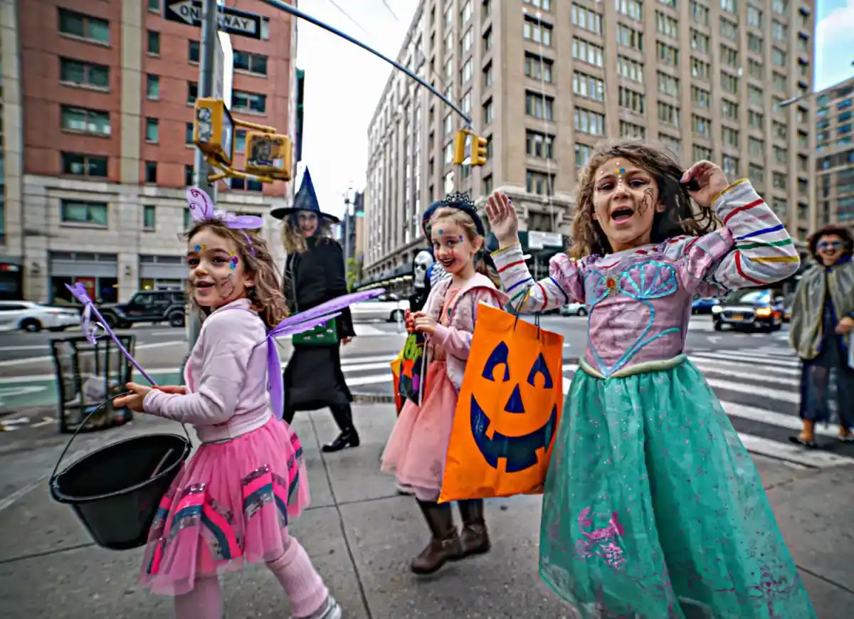 Trick-or-Streets will have its largest edition with 160 car-free streets and squares throughout the city