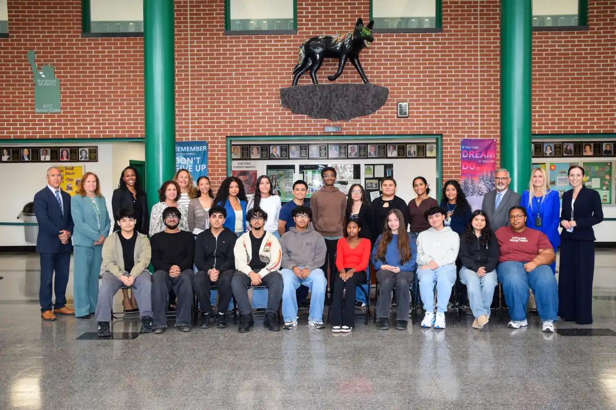 Brentwood announces the 10 students with the highest GPA in the class of 2027