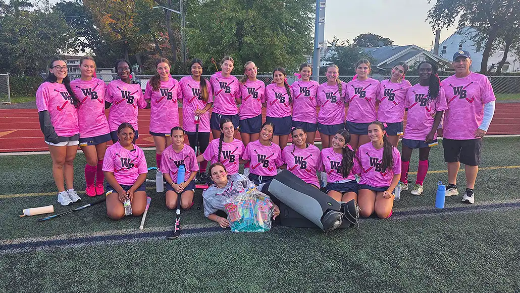 West Babylon Hockey Team Wears Pink for Breast Cancer Benefit